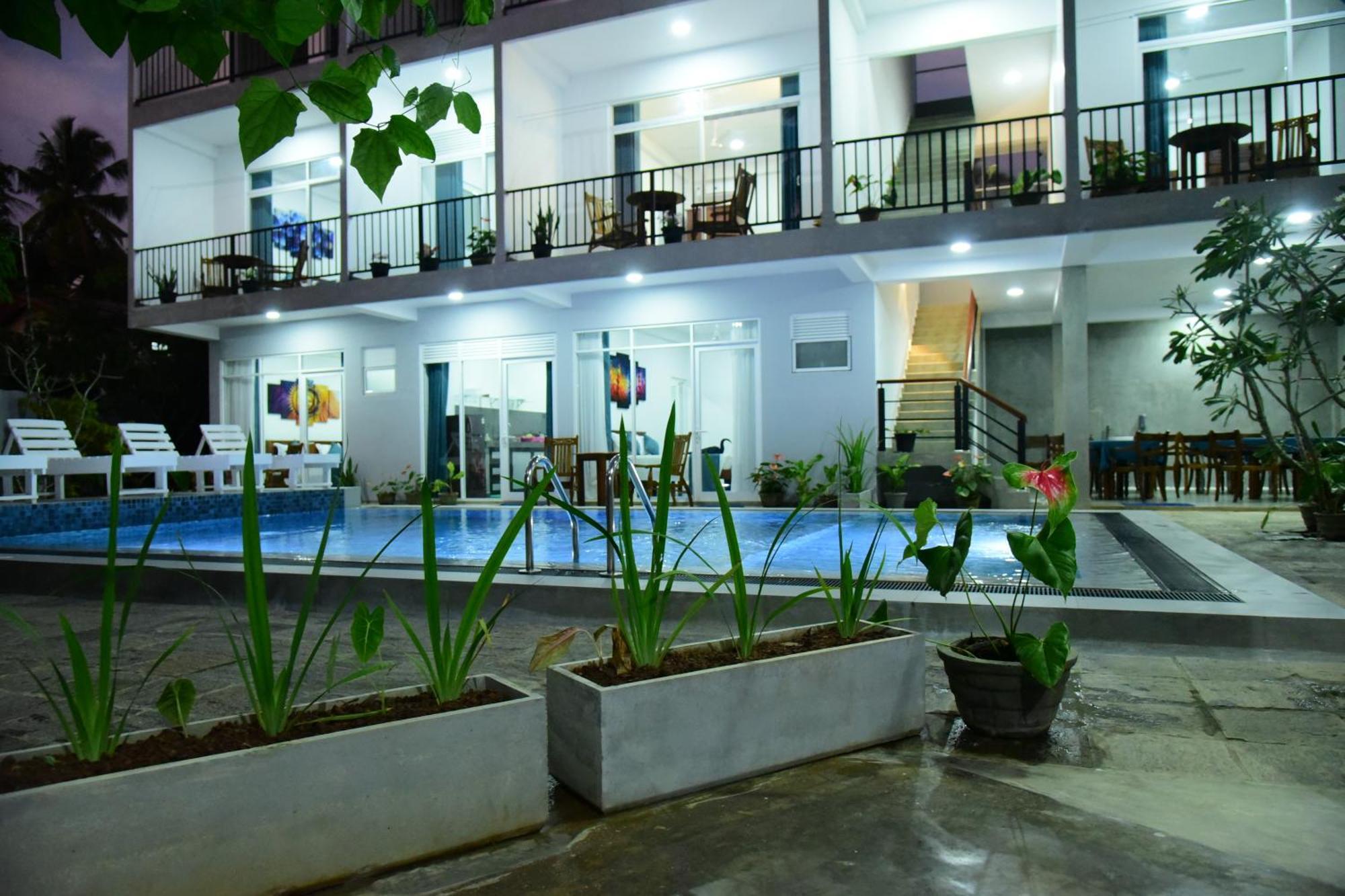 Di Sicuro Tourist Inn Hikkaduwa Kültér fotó