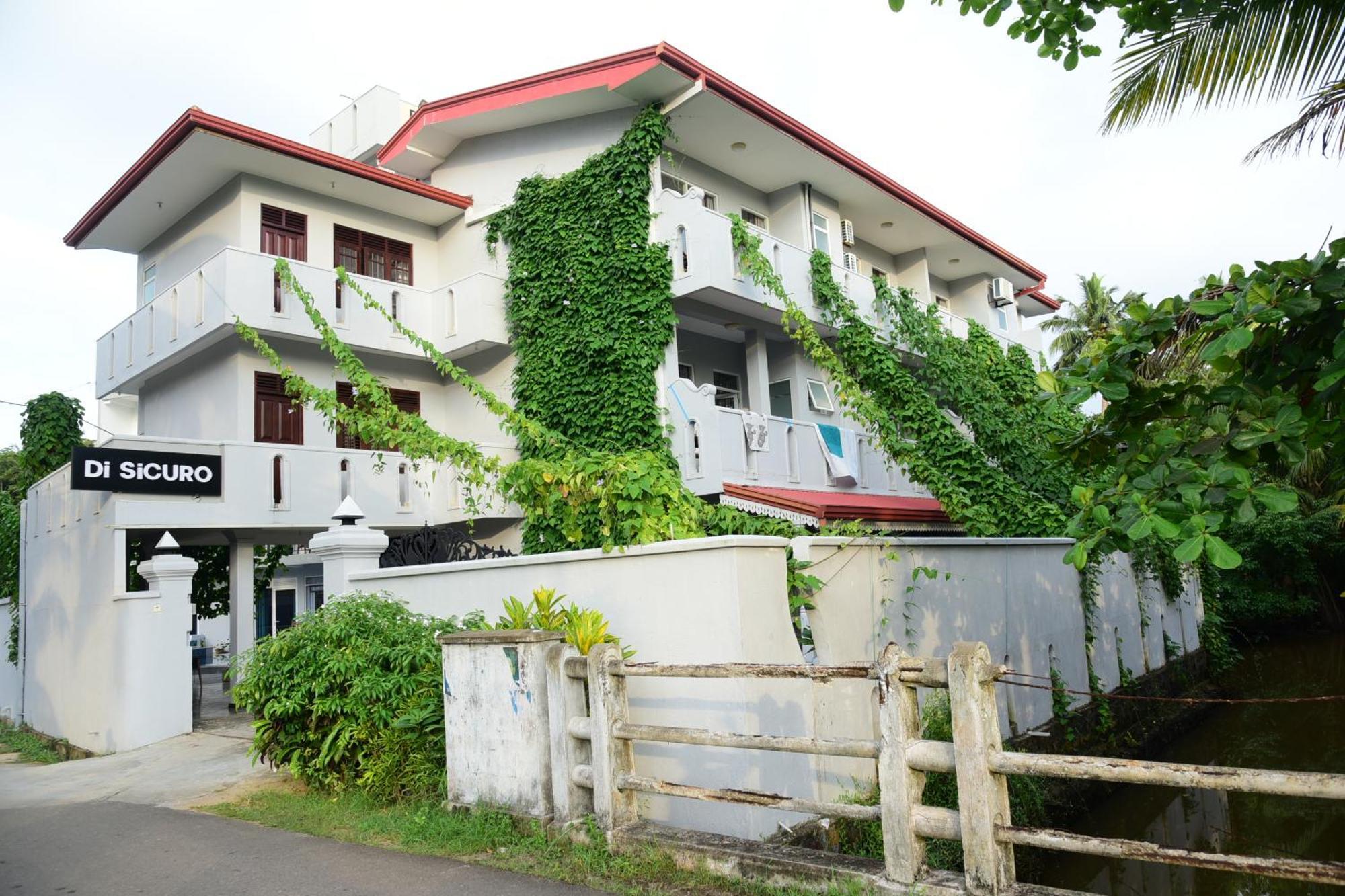 Di Sicuro Tourist Inn Hikkaduwa Kültér fotó